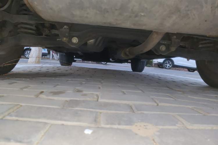 Used Hyundai ix35 2013 2.0L Automatic Two-Wheel Drive Smart GLS China IV Standard Chassis Rear