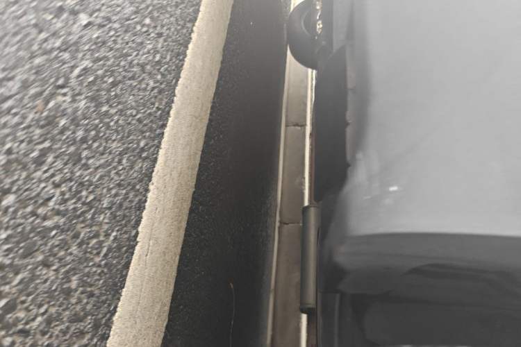Used Hyundai ix35 2013 2.0L Automatic Two-Wheel Drive Smart GLS China IV Standard Chassis Rear Left