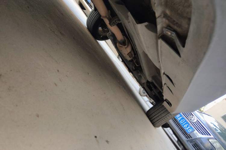 Used Hyundai ix35 2013 2.0L Automatic Two-Wheel Drive Smart GLS China IV Standard Chassis Rear Right