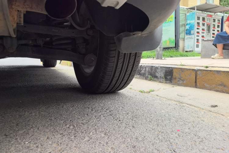 Used Hyundai ix35 2013 2.0L Automatic Two-Wheel Drive Smart GLS China IV Standard Chassis Rear Right