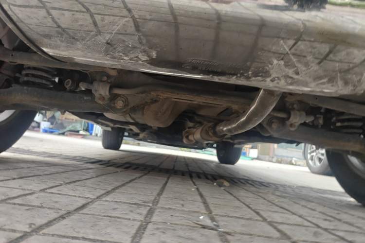 Used Hyundai ix35 2013 2.0L Automatic Two-Wheel Drive Smart GLS China IV Standard Chassis Rear