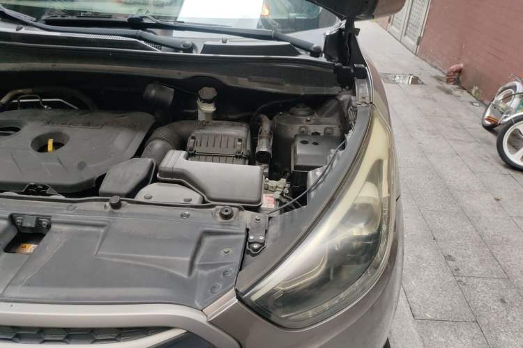 Used Hyundai ix35 2013 2.0L Manual 2WD Comfort GL China IV Standard Engine Bay Left