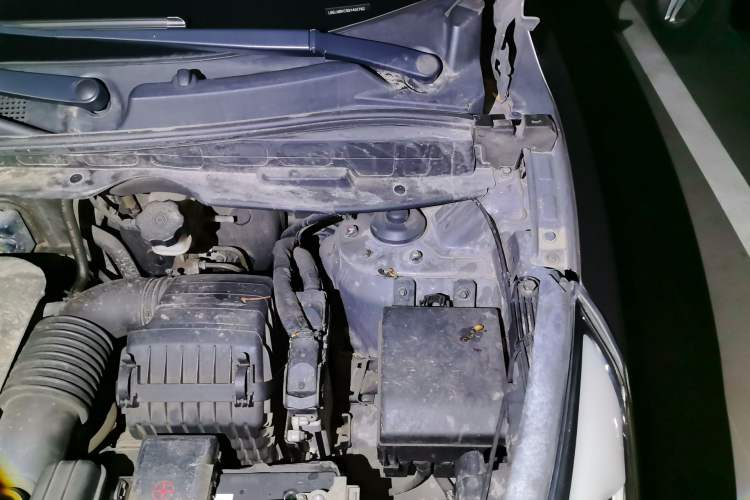 Used Hyundai ix35 2013 2.0L Automatic Two-Wheel Drive Smart GLS China V Standard Engine Bay Left