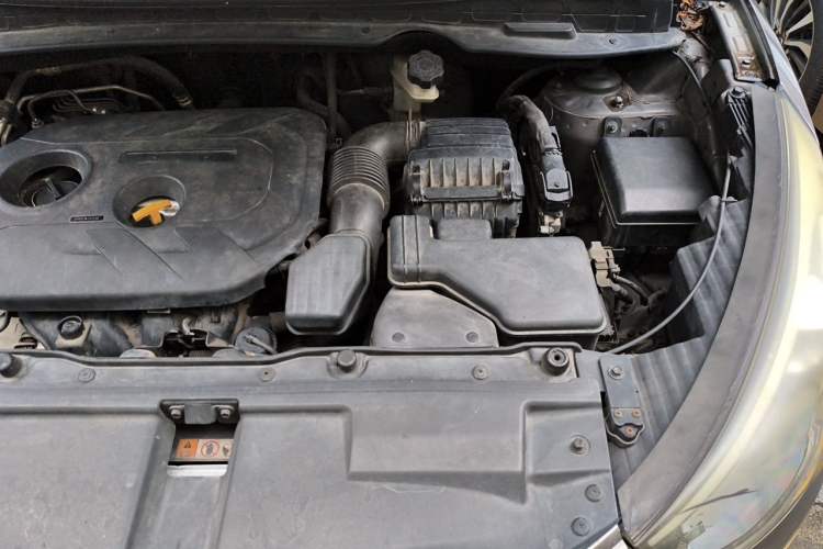 Used Hyundai ix35 2013 2.0L Automatic Two-Wheel Drive Smart GLS China IV Standard Engine Bay Left