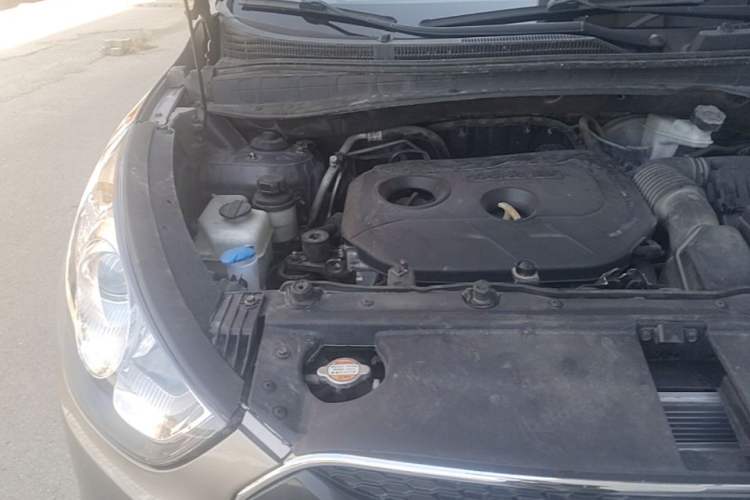 Used Hyundai ix35 2013 2.0L Manual 2WD Comfort GL China IV Standard Engine Bay Right