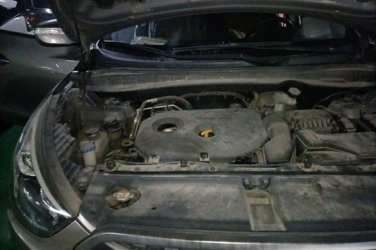 Used Hyundai ix35 2013 2.0L Automatic 2WD Comfort GL China IV Standard Engine Bay Right