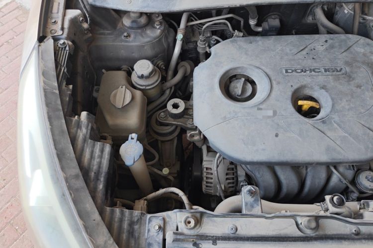 Used Hyundai ix35 2013 2.0L Automatic 2WD Comfort GL China IV Standard Engine Bay Right