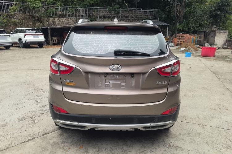 Used Hyundai ix35 2013 2.0L Automatic Two-Wheel Drive Smart GLS China IV Standard Exterior 1