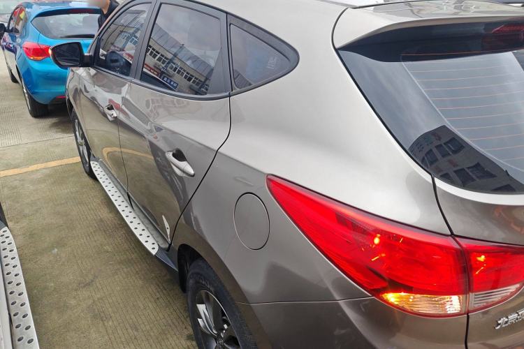 Used Hyundai ix35 2013 2.0L Manual 2WD Comfort GL China IV Standard Exterior 3