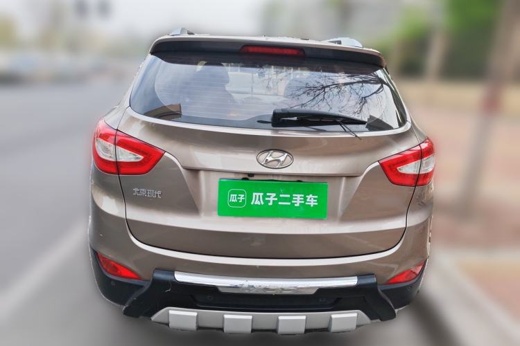 Used Hyundai ix35 2013 2.0L Automatic Two-Wheel Drive Smart GLS China IV Standard Exterior 4