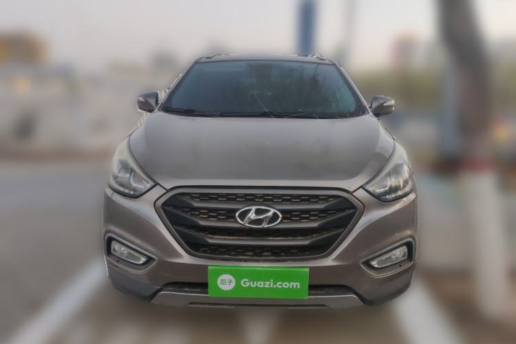 Used Hyundai ix35 2013 2.0L Automatic Two-Wheel Drive Smart GLS China IV Standard Front