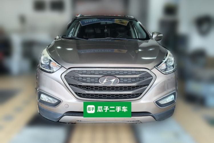 Used Hyundai ix35 2013 2.0L Automatic Two-Wheel Drive Smart GLS China IV Standard Front