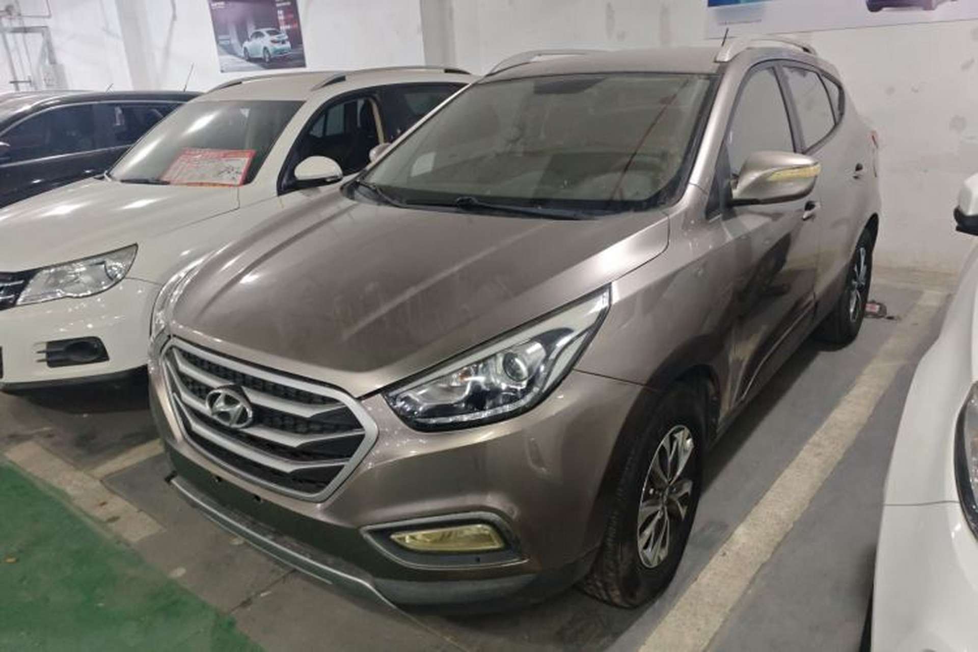 Used Hyundai ix35 2013 2.0L Manual 2WD Comfort GL China IV Standard Front Left 45 Deg