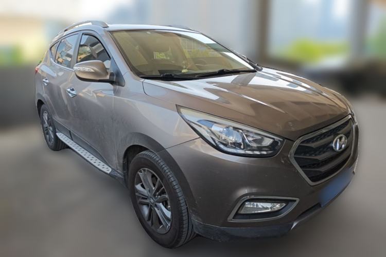 Used Hyundai ix35 2013 2.0L Automatic Two-Wheel Drive Smart GLS China IV Standard Front Right 45 Deg