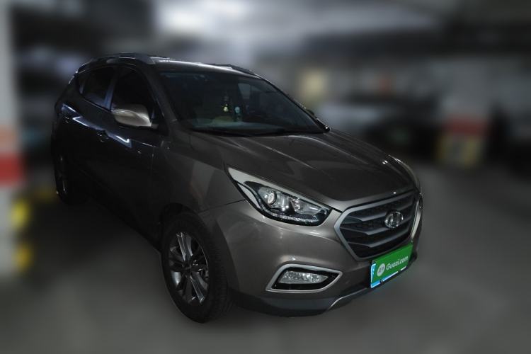 Used Hyundai ix35 2013 2.0L Automatic Two-Wheel Drive Smart GLS China IV Standard Front Right 45 Deg