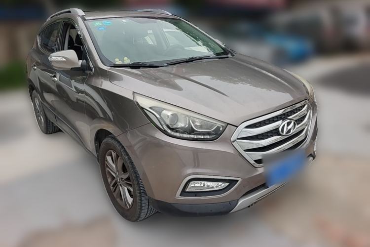 Used Hyundai ix35 2013 2.0L Automatic Two-Wheel Drive Smart GLS China V Standard Front Right 45 Deg