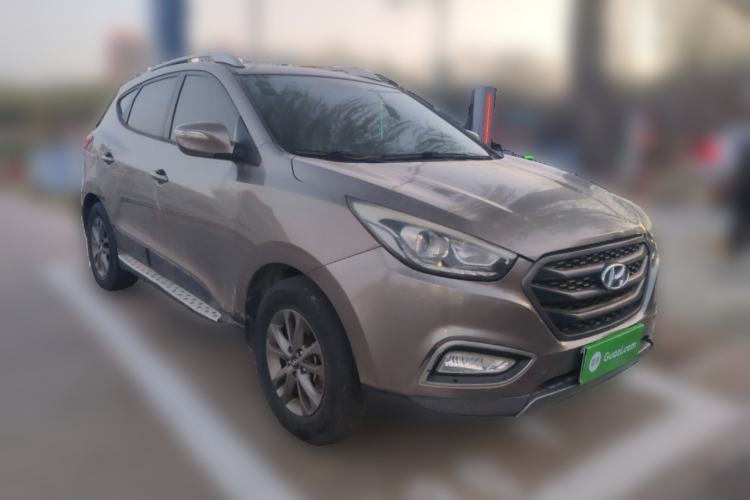 Used Hyundai ix35 2013 2.0L Automatic Two-Wheel Drive Smart GLS China IV Standard Front Right 45 Deg