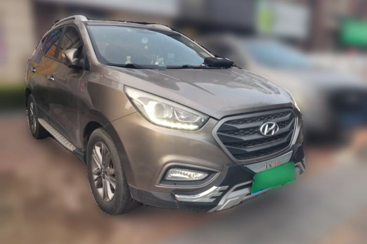 Used Hyundai ix35 2013 2.0L Automatic Two-Wheel Drive Smart GLS China IV Standard Front Right 45 Deg