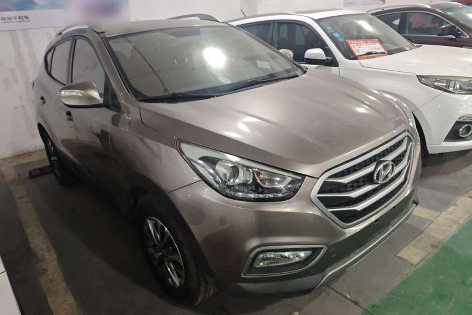 Used Hyundai ix35 2013 2.0L Manual 2WD Comfort GL China IV Standard Front Right 45 Deg