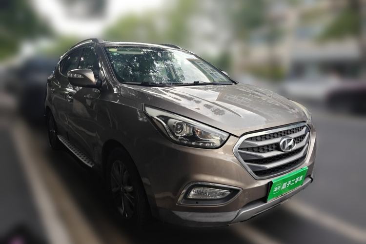 Used Hyundai ix35 2013 2.0L Automatic Two-Wheel Drive Smart GLS China IV Standard Front Right 45 Deg
