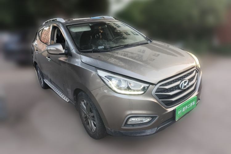 Used Hyundai ix35 2013 2.0L Automatic Two-Wheel Drive Smart GLS China IV Standard Front Right 45 Deg