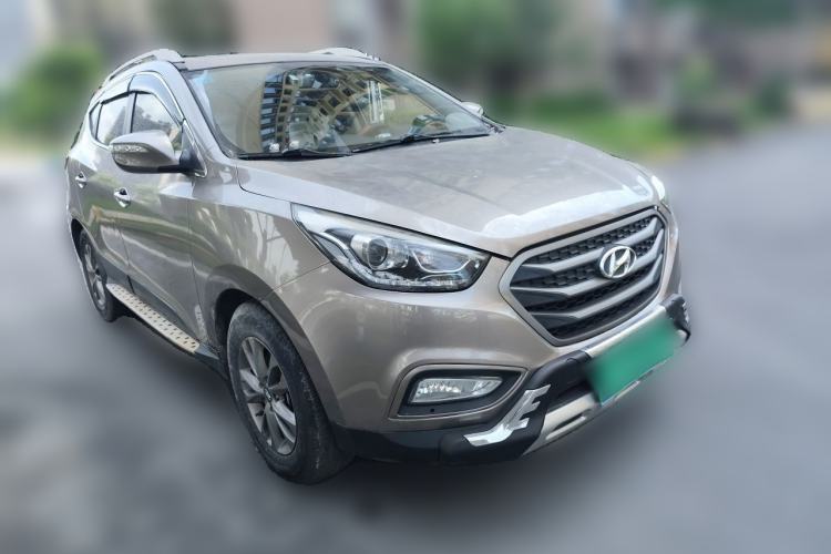 Used Hyundai ix35 2013 2.0L Automatic 2WD Comfort GL China IV Standard Front Right 45 Deg