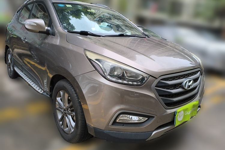 Used Hyundai ix35 2013 2.0L Automatic Two-Wheel Drive Smart GLS China IV Standard Front Right 45 Deg