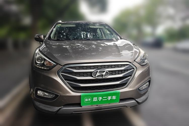 Used Hyundai ix35 2013 2.0L Automatic Two-Wheel Drive Smart GLS China IV Standard Front