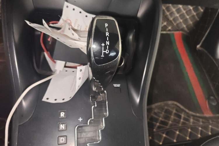 Used Hyundai ix35 2013 2.0L Automatic Two-Wheel Drive Smart GLS China V Standard Gear Lever