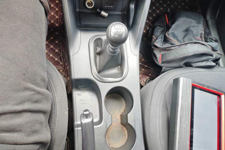 Used Hyundai ix35 2013 2.0L Manual 2WD Comfort GL China IV Standard Gear Lever