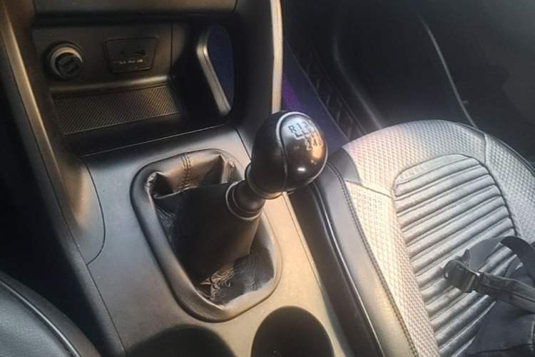 Used Hyundai ix35 2013 2.0L Manual 2WD Comfort GL China IV Standard Gear Lever