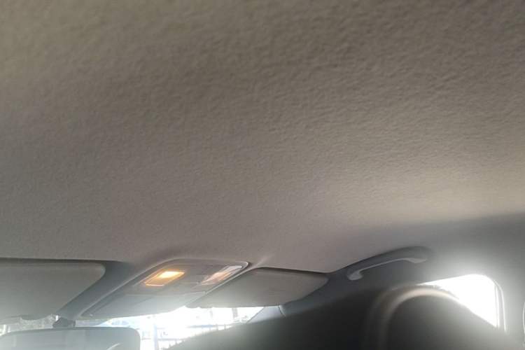 Used Hyundai ix35 2013 2.0L Manual 2WD Comfort GL China IV Standard Headliner
