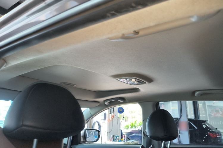 Used Hyundai ix35 2013 2.0L Automatic Two-Wheel Drive Smart GLS China IV Standard Headliner