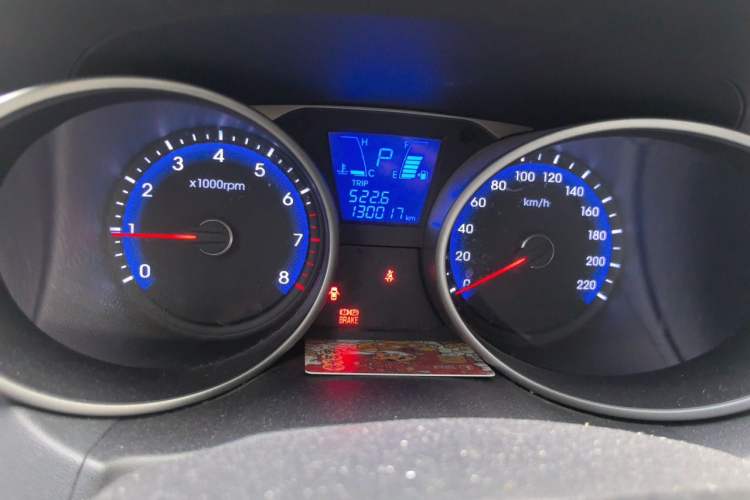 Used Hyundai ix35 2013 2.0L Automatic Two-Wheel Drive Smart GLS China IV Standard Instrument Cluster