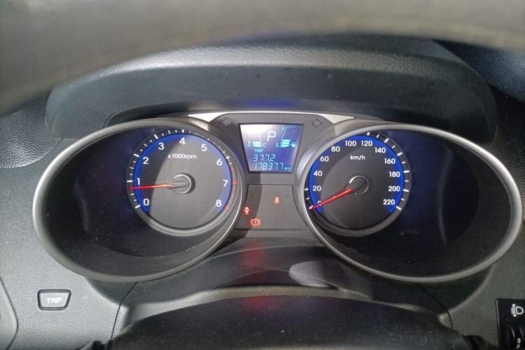 Used Hyundai ix35 2013 2.0L Automatic 2WD Comfort GL China IV Standard Instrument Cluster