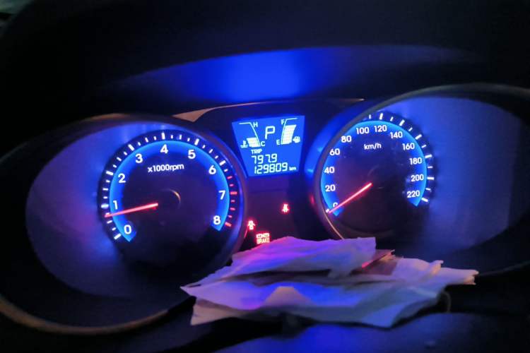 Used Hyundai ix35 2013 2.0L Automatic Two-Wheel Drive Smart GLS China IV Standard Instrument Cluster
