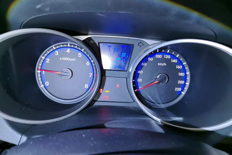 Used Hyundai ix35 2013 2.0L Automatic Two-Wheel Drive Smart GLS China V Standard Instrument Cluster