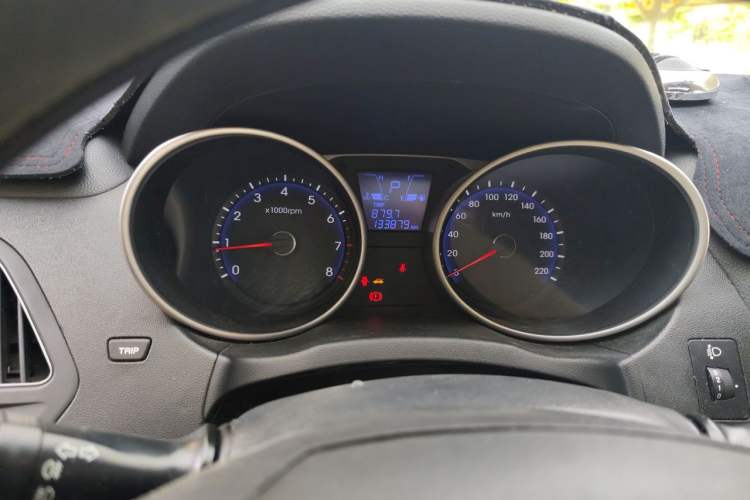 Used Hyundai ix35 2013 2.0L Automatic 2WD Comfort GL China IV Standard Instrument Cluster