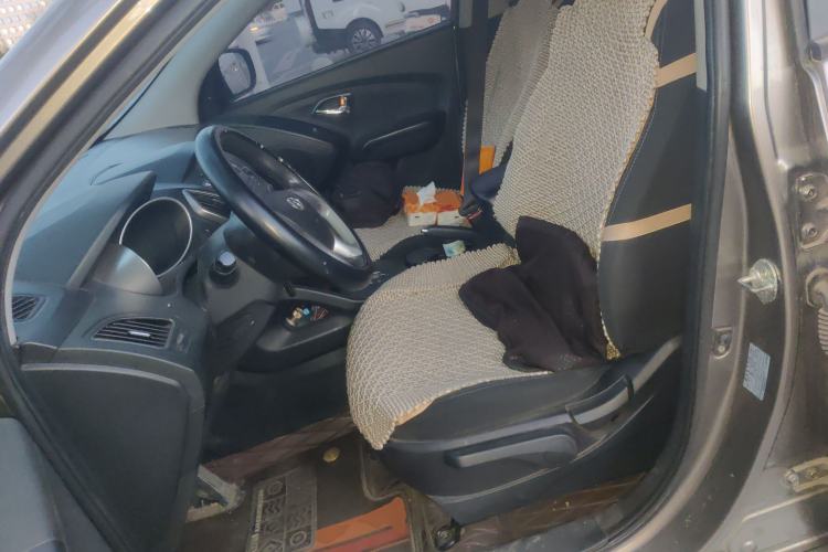 Used Hyundai ix35 2013 2.0L Automatic Two-Wheel Drive Smart GLS China IV Standard Left Front Seat