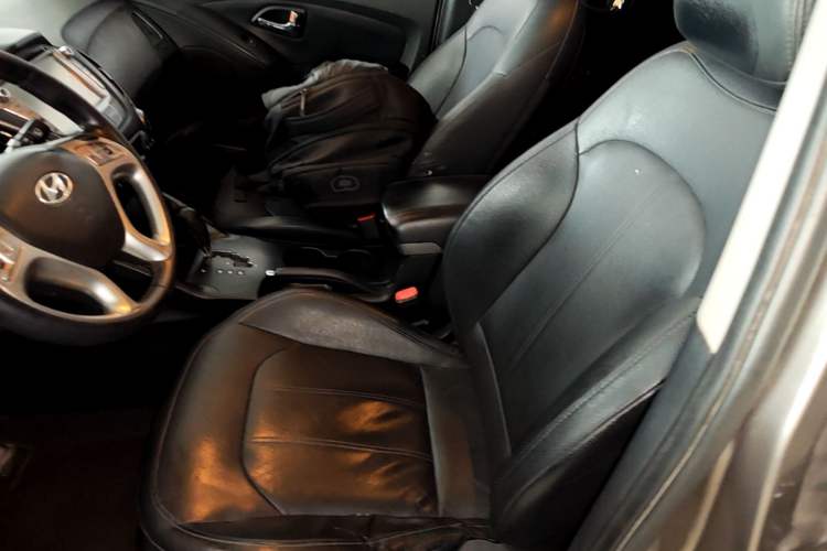 Used Hyundai ix35 2013 2.0L Automatic Two-Wheel Drive Smart GLS China IV Standard Left Front Seat