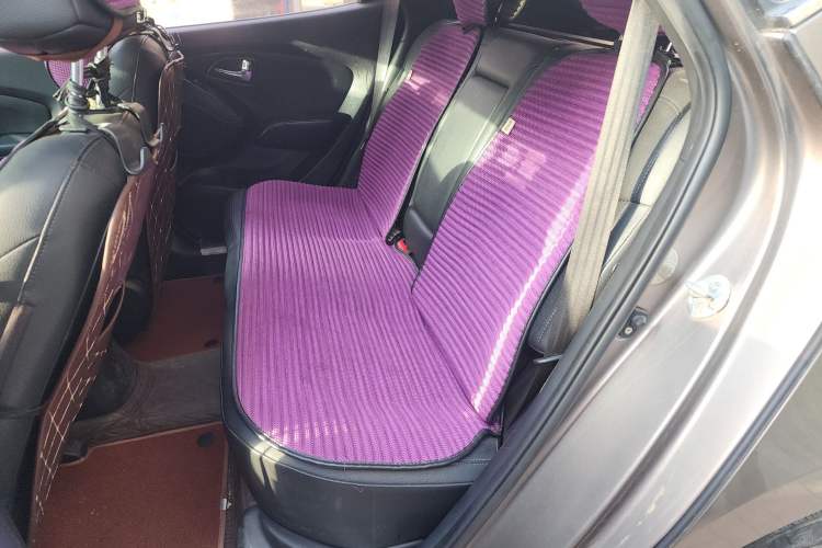 Used Hyundai ix35 2013 2.0L Automatic Two-Wheel Drive Smart GLS China IV Standard Left Rear Seat