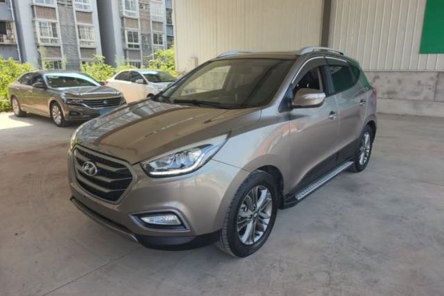Used Hyundai ix35 2013 2.0L Automatic Two-Wheel Drive Smart GLS China IV Standard