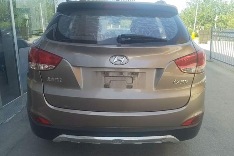 Used Hyundai ix35 2013 2.0L Manual 2WD Comfort GL China IV Standard Rear