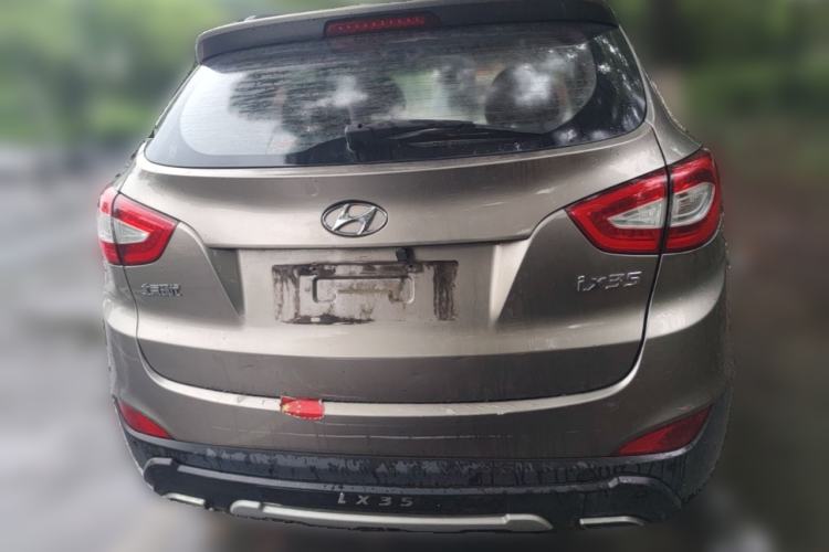 Used Hyundai ix35 2013 2.0L Automatic Two-Wheel Drive Smart GLS China IV Standard Rear