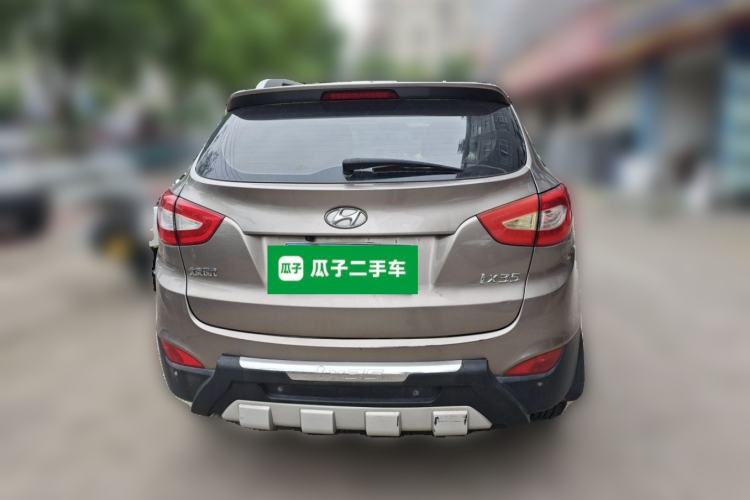 Used Hyundai ix35 2013 2.0L Automatic Two-Wheel Drive Smart GLS China IV Standard Rear
