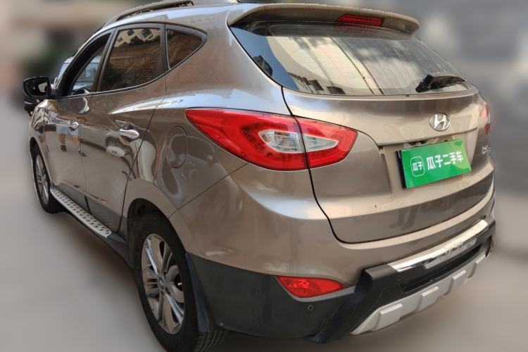 Used Hyundai ix35 2013 2.0L Automatic Two-Wheel Drive Smart GLS China IV Standard Rear Left 45 Deg