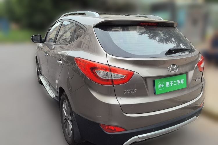 Used Hyundai ix35 2013 2.0L Automatic Two-Wheel Drive Smart GLS China IV Standard Rear Left 45 Deg
