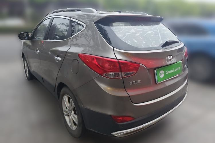 Used Hyundai ix35 2013 2.0L Automatic Two-Wheel Drive Smart GLS China IV Standard Rear Left 45 Deg