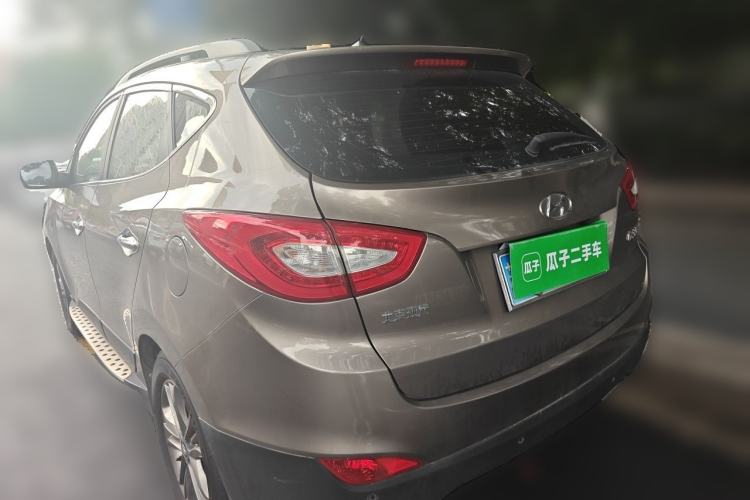 Used Hyundai ix35 2013 2.0L Automatic Two-Wheel Drive Smart GLS China IV Standard Rear Left 45 Deg