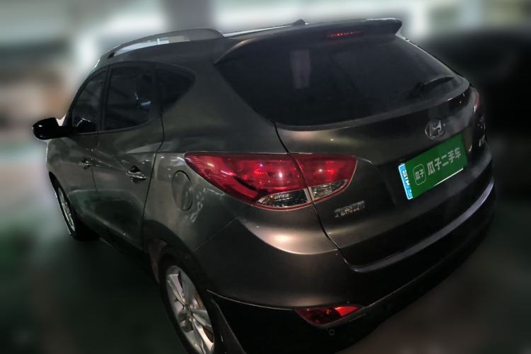Used Hyundai ix35 2013 2.0L Automatic Two-Wheel Drive Smart GLS China IV Standard Rear Left 45 Deg